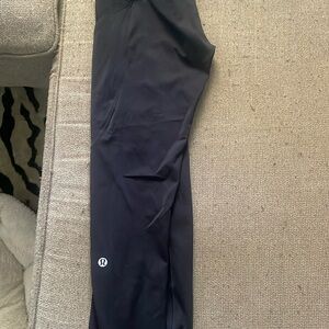Black lululemon align leggings size 4
